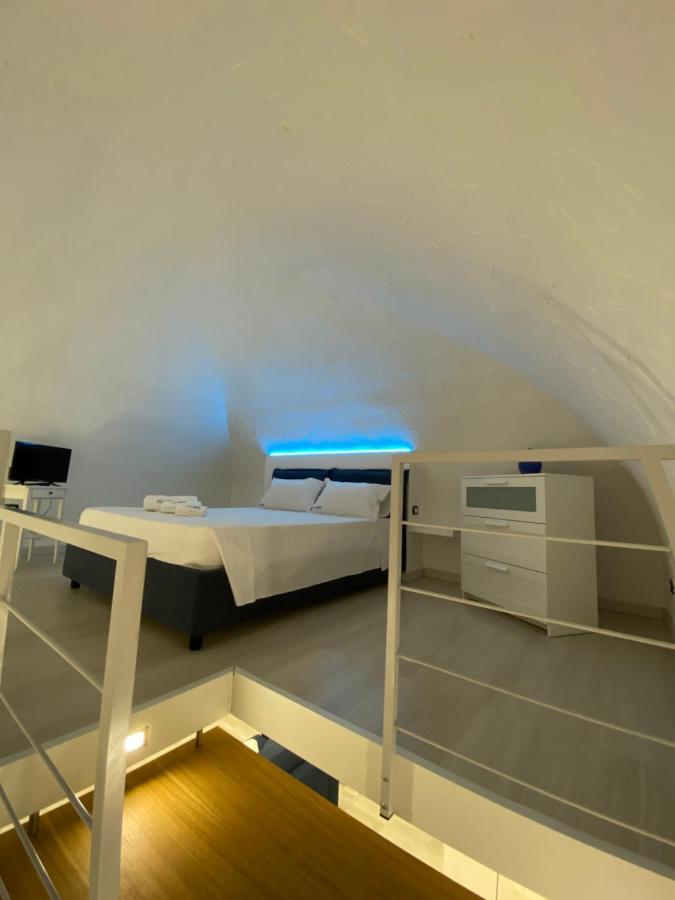 Little Dreams Apartment Trani Eksteriør billede