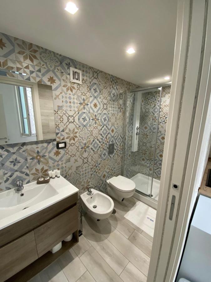 Little Dreams Apartment Trani Eksteriør billede